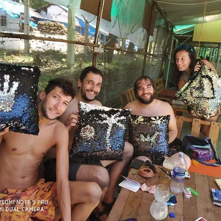 Silly Potatoes Hostel, Arambol